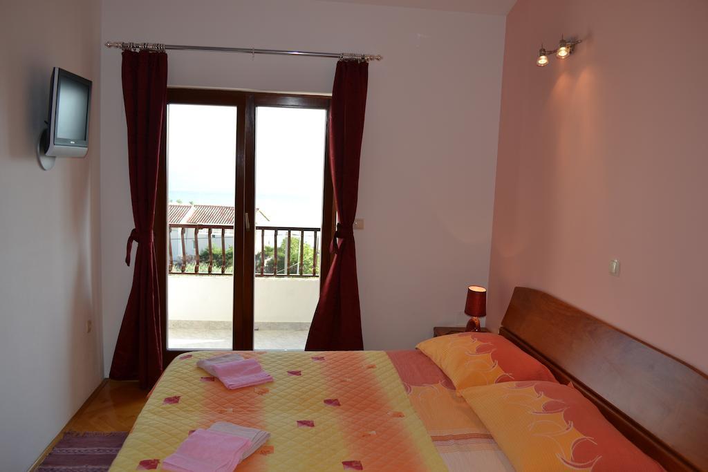 אומיס Apartments Karlo חדר תמונה