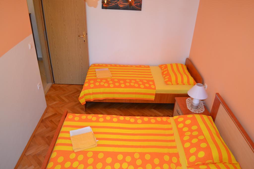 אומיס Apartments Karlo חדר תמונה