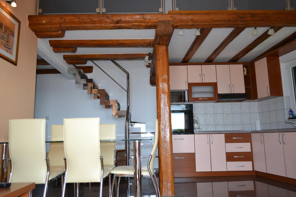 אומיס Apartments Karlo חדר תמונה
